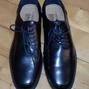 Mens dress shoes